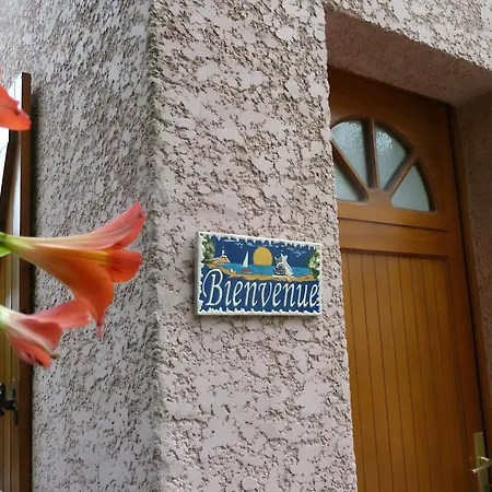 Desiree - D'hote * Agde